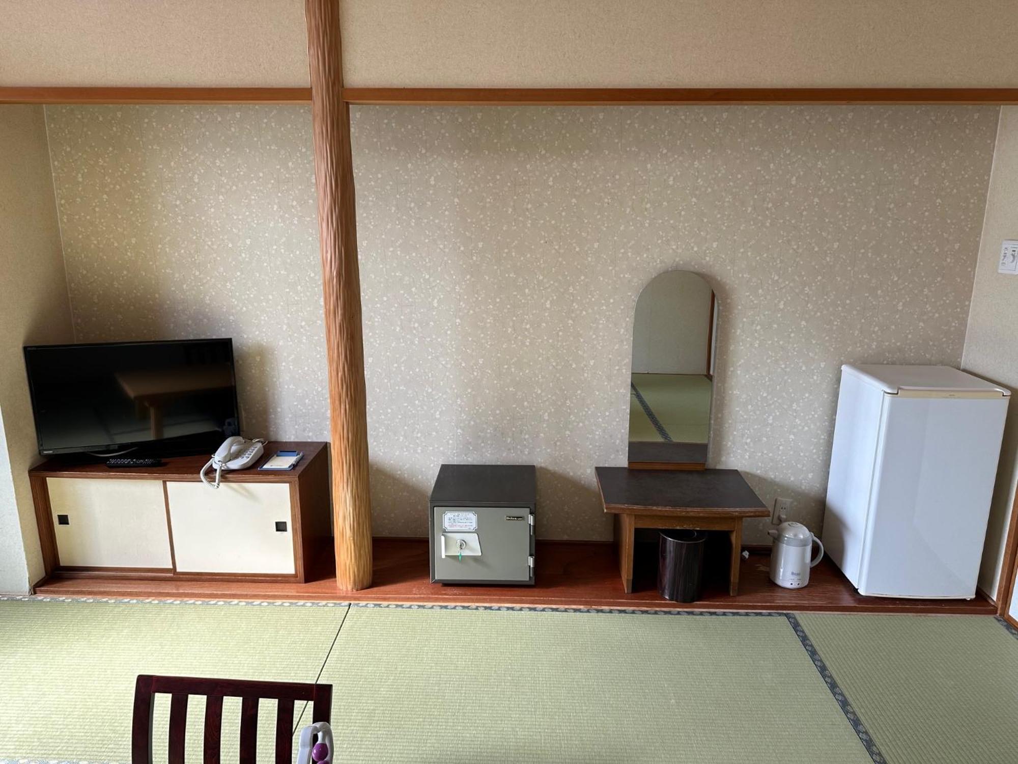 Horoshin Onsen Hotarukan Numata  ภายนอก รูปภาพ