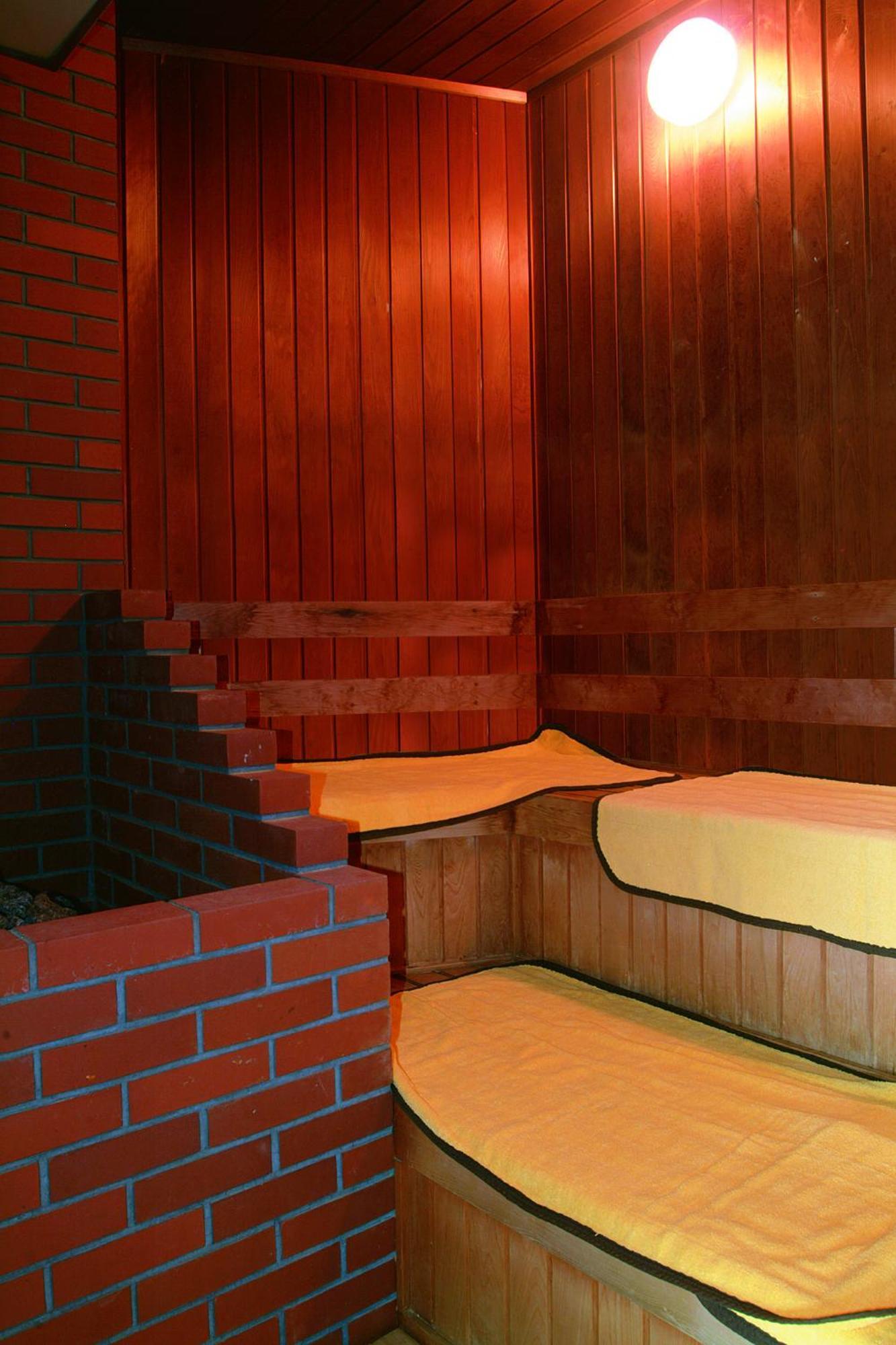 Horoshin Onsen Hotarukan Numata  ภายนอก รูปภาพ